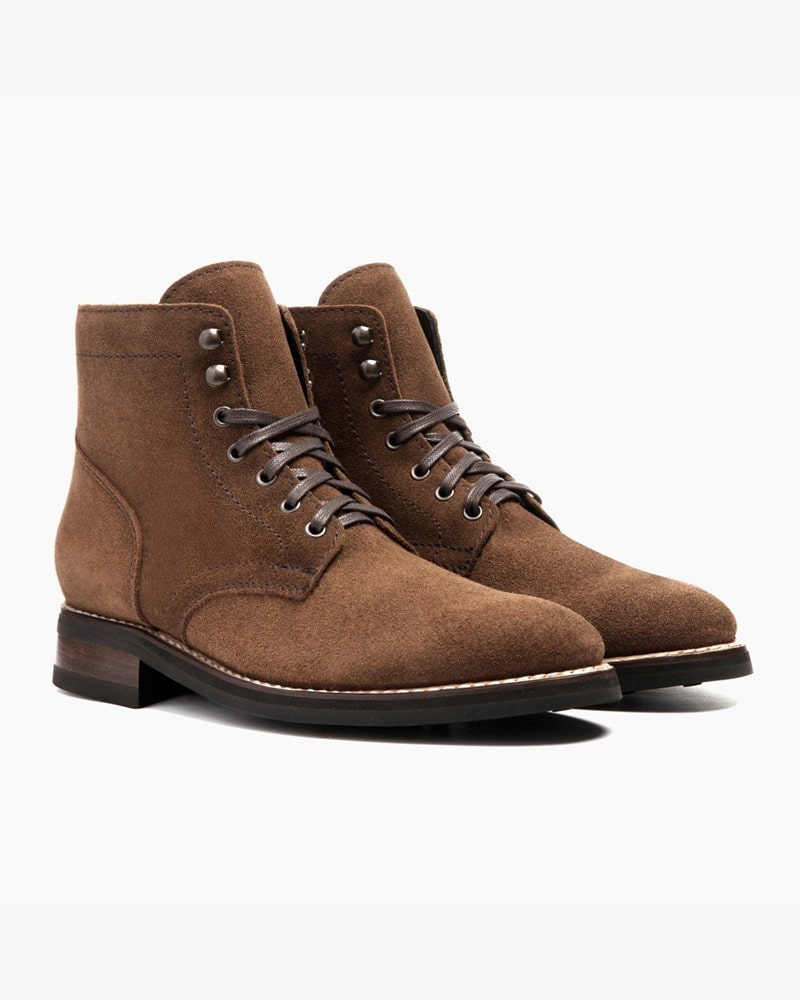 Brown Lace-Up Boots – Classic Style, All-Day Comfort